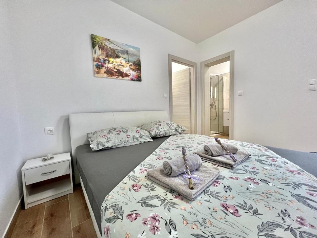 Fantasia Del Mare Apartment And Rooms Dramalj Exteriér fotografie